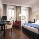 grand-hotel-de-la-minerve-classic-room-at-grand