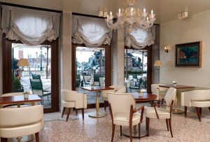 hotel-londra-palace-bar