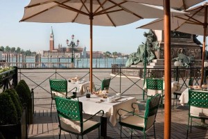 hotel-londra-palace-restaurant-terrace