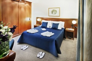 hotel-ponte-sisto-rome-rooms-classic-double-01