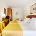 hotel-ponte-sisto-rome-rooms-classic-triple-01-1