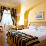 hotel-tramontano-bedroom-1