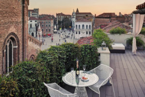Bloom Venice Hotel